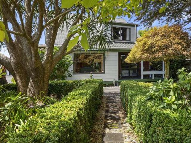 House for sale in Hillsborough, Taranaki