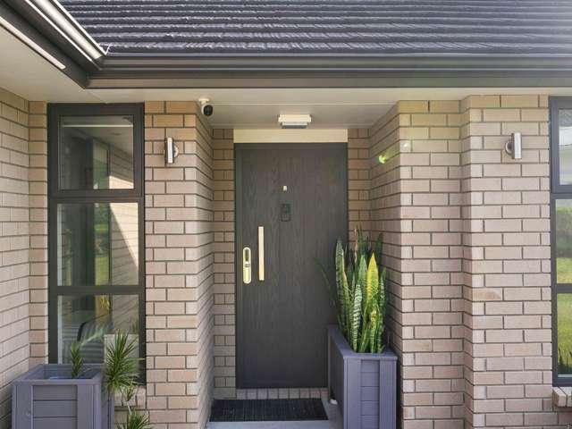 House for sale in Riverhead