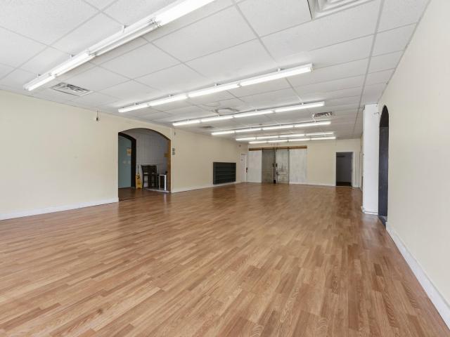 Commercial for rent in Michigan
