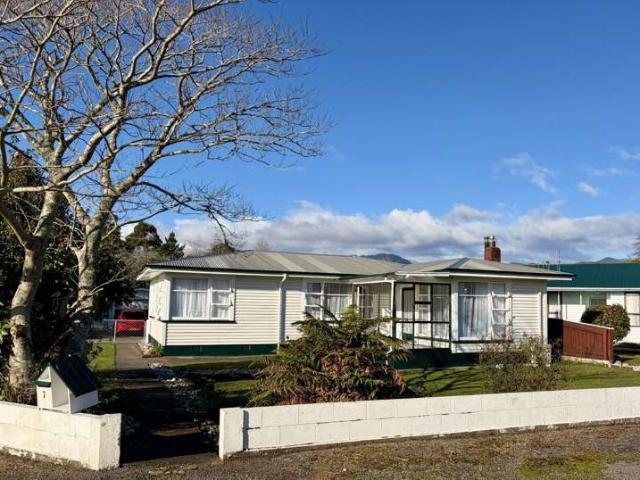 House for sale in Fairdown, West Coast