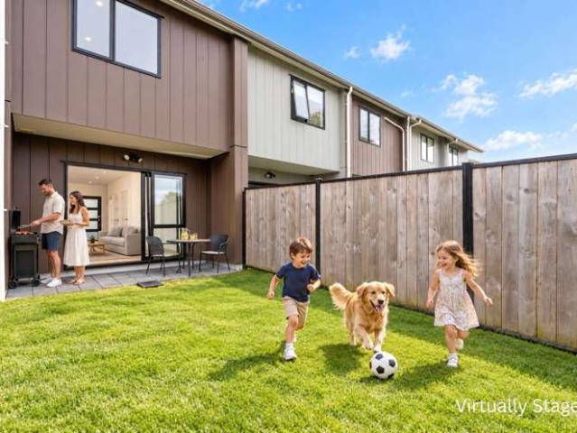 Townhouse for sale in Henderson, Henderson-Massey