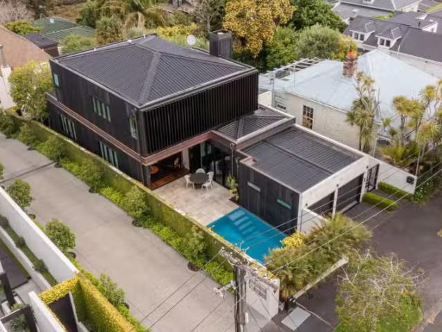 House for sale in Auckland, Oroua County