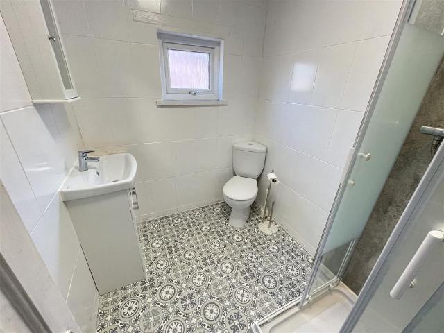 House for rent in Belfast, Upper Falls