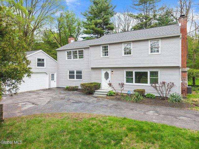House for sale in Saratoga, New York