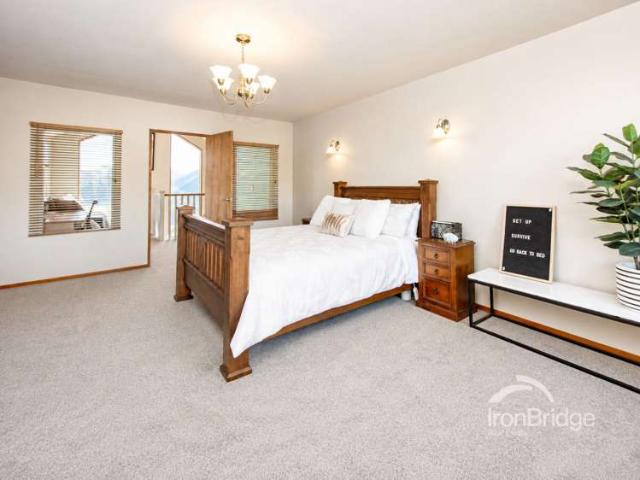 House for sale in Chaslands, Canterbury