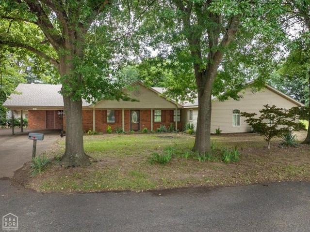 House for sale in Ark