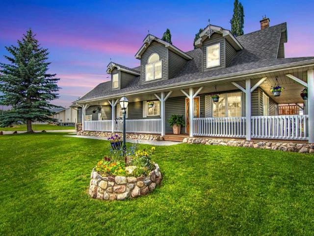 House for sale in Sylvan Lake, Alberta
