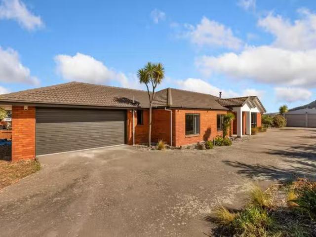 House for sale in Little Akaloa, Canterbury