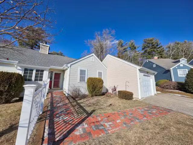 Condo for sale in Willimantic