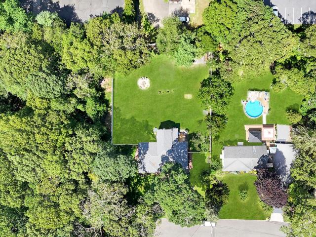 House for sale in Moriches