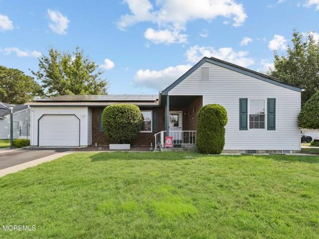 House for sale in Whiting, Manchester Township
