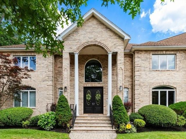 House for sale in Lynnfield, Massachusetts