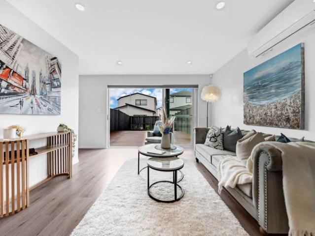 Townhouse for sale in Howick