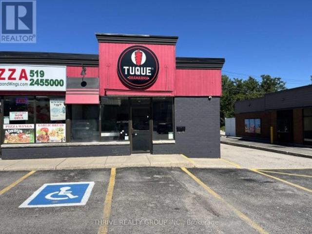 Commercial for rent in Strathroy-caradoc, Ontario