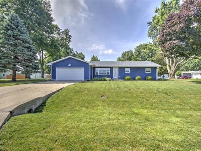 House for sale in Warrensburg, Illinois