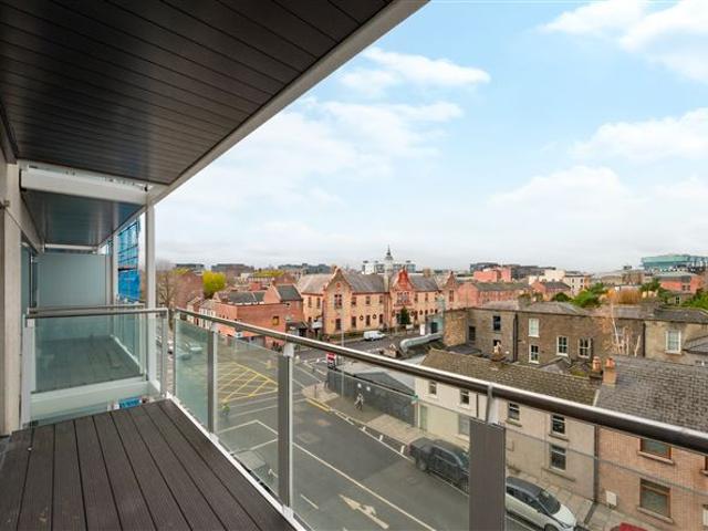 Apartment for sale in Bluebell, Dublin