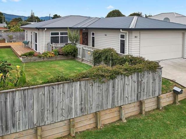 House for sale in Otaki, Wellington