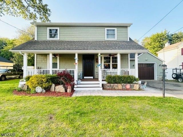House for sale in Mine Hill, New Jersey