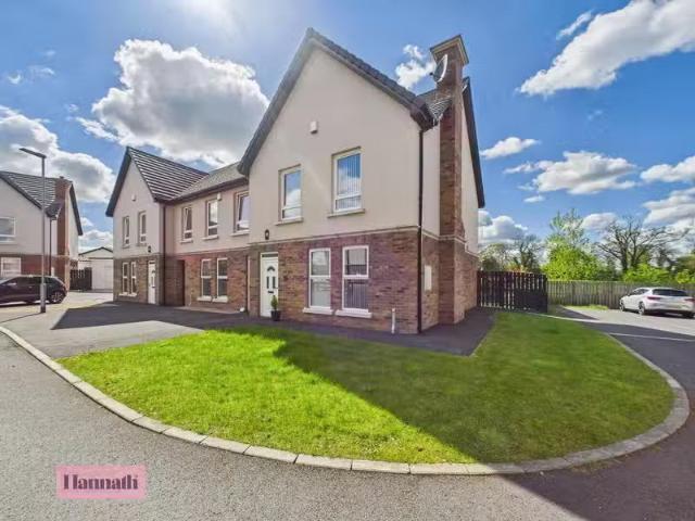 House for sale in Corry, Connacht