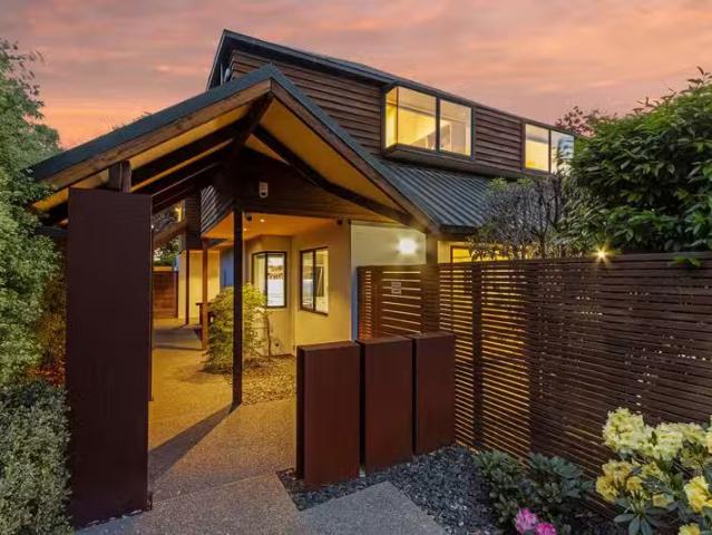 House for sale in Fendalton, Canterbury