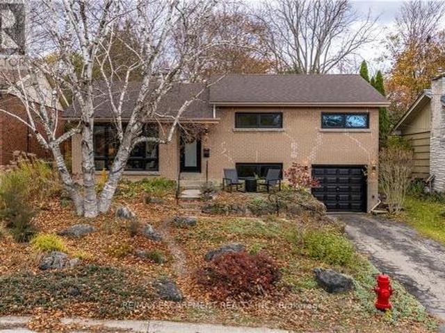 House for sale in Ancaster, Ontario