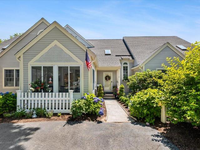 Condo for sale in Mashpee, Massachusetts