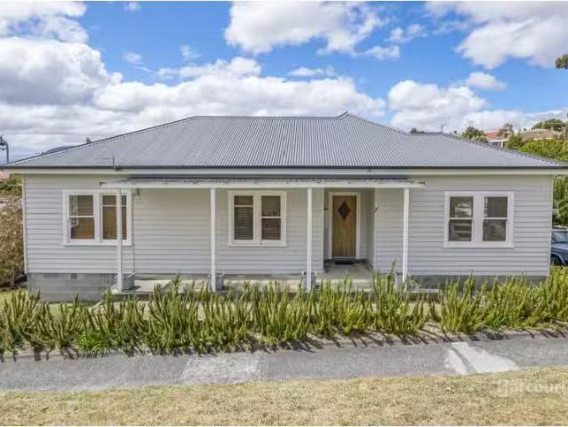 House for rent in Hobart