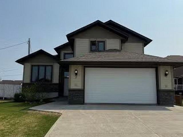House for sale in Thompson, Manitoba