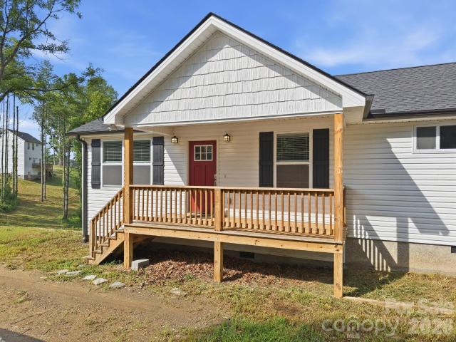 House for sale in Weaverville, North Carolina