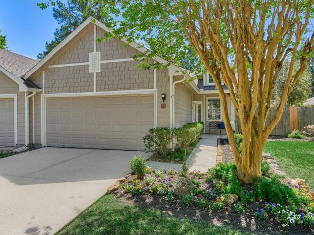 Townhouse for sale in Conroe, Texas