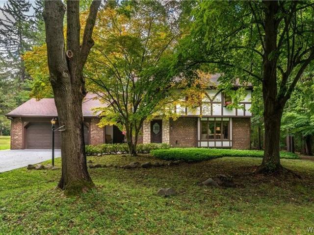 House for sale in Orchard Park, New York
