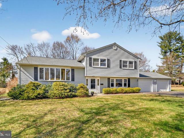 House for sale in Cranbury, New Jersey
