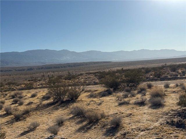 Land for sale in Lucerne Valley, California
