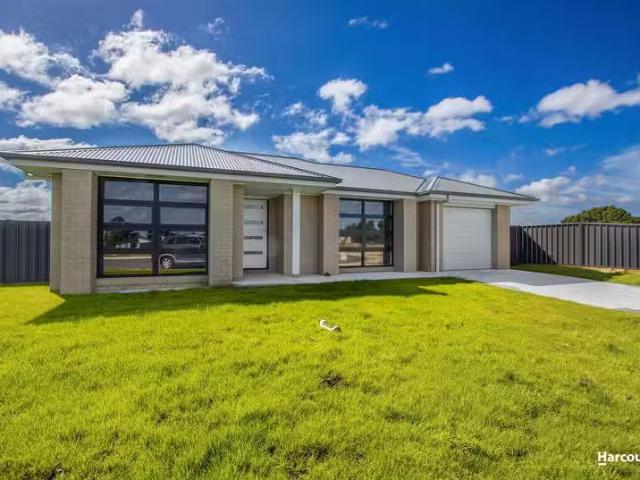 House for rent in Wynyard, Tasmania