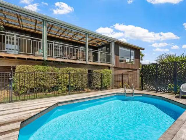 House for sale in Auckland, Oroua County