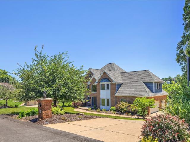 House for sale in Claridge, Pennsylvania
