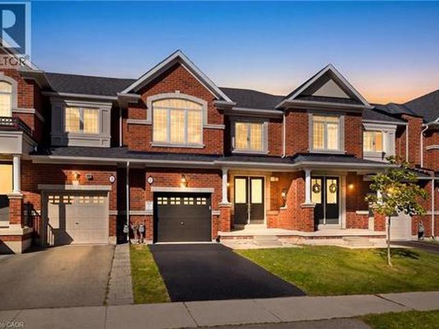 House for sale in Lampman, Hamilton