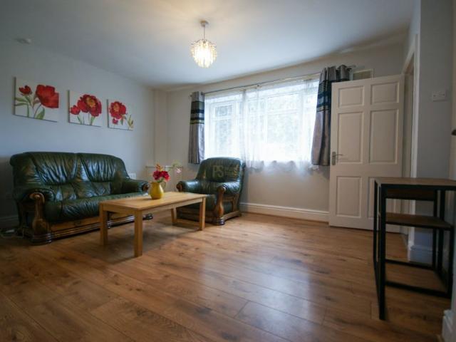 Room for rent in West Midlands