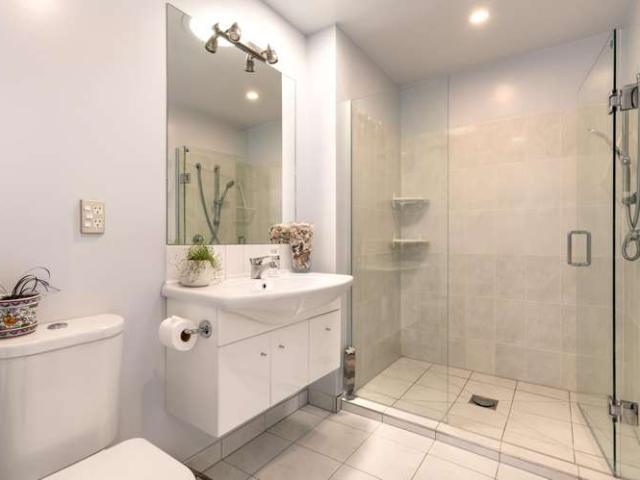 Townhouse for sale in Canterbury