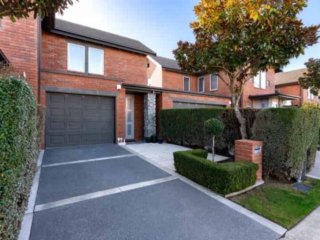 House for rent in Canterbury