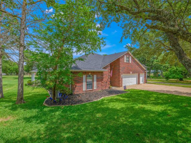 House for sale in Leon, Texas