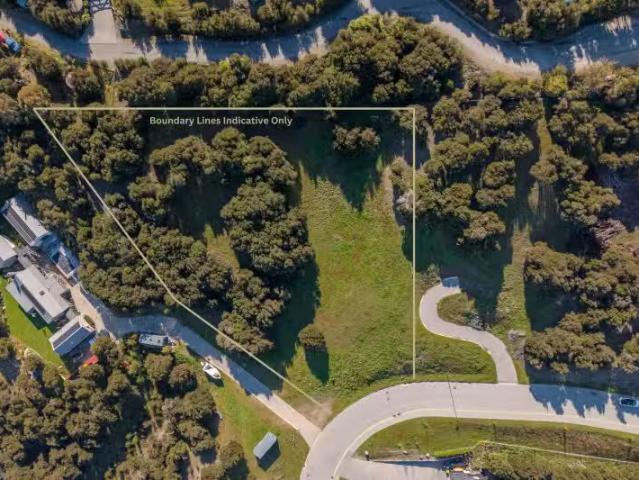 House for sale in Otakou
