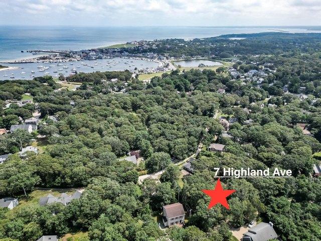 Land for sale in Vineyard Haven, Massachusetts
