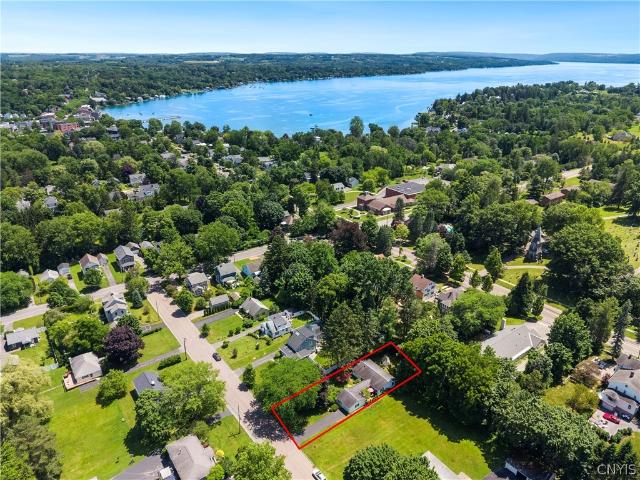 House for sale in Skaneateles, New York