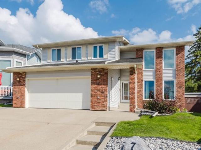 House for sale in Sherwood Park, Alberta