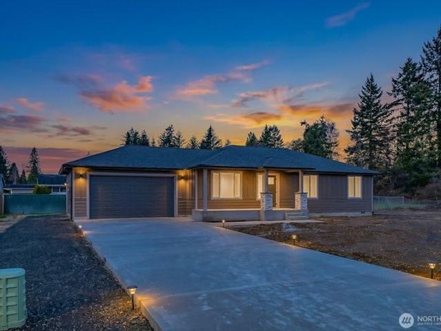 House for sale in Elma, Washington