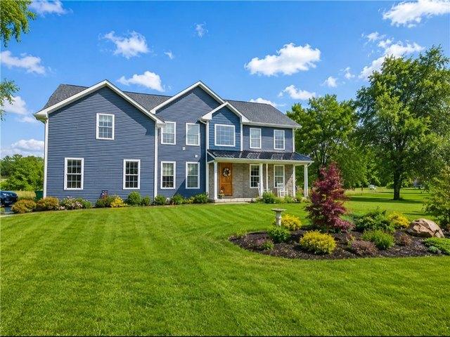 House for sale in Breesport, New York