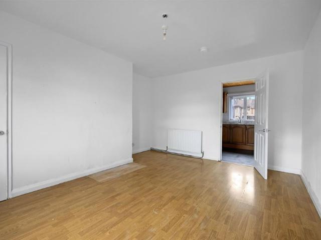 Room to rent