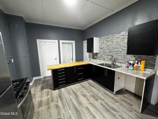 Property for rent in Amsterdam, New York
