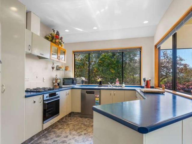 House for sale in Nelson City, Cable Bay